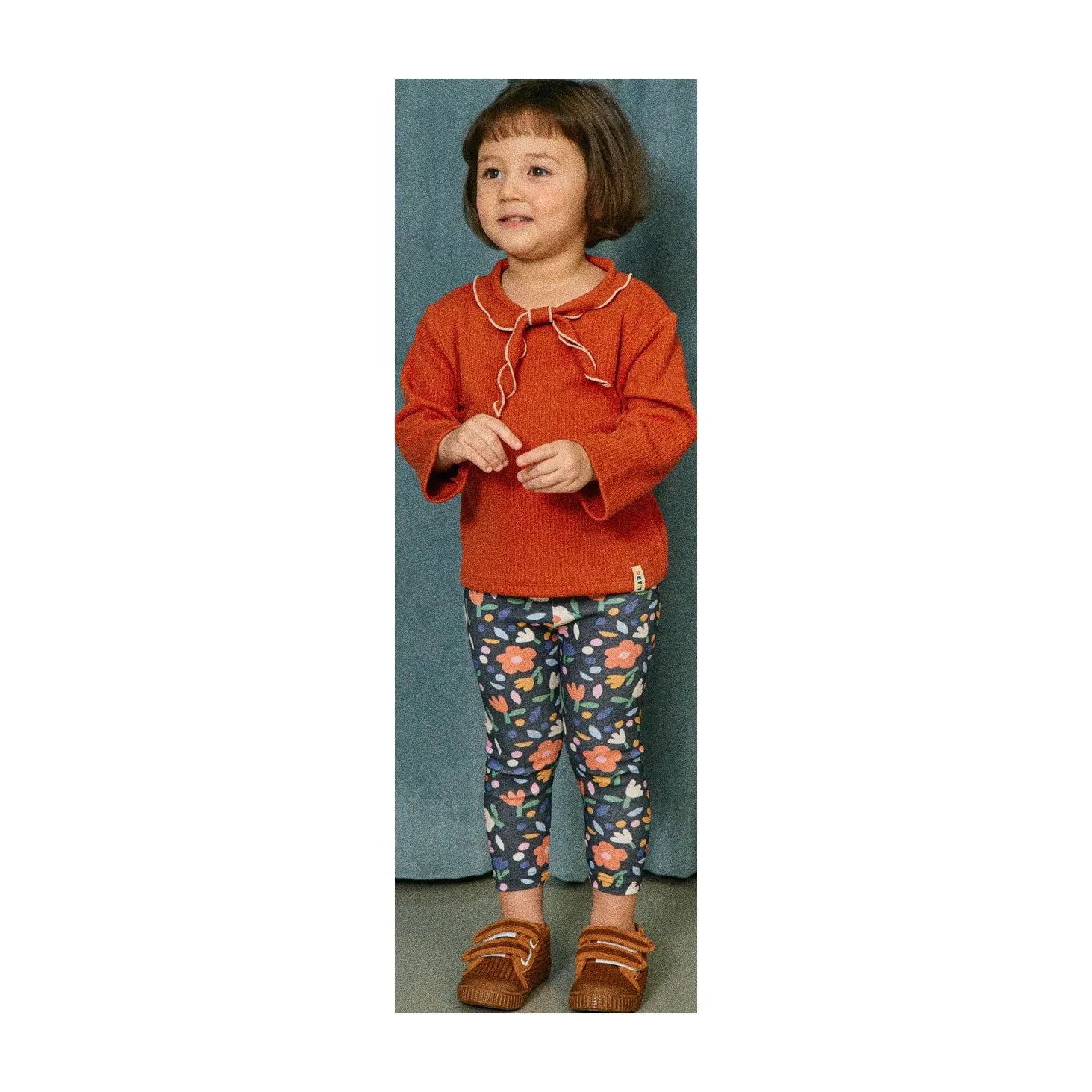 Petit Stella - Camiseta con cuello de bufanda acanalado | Rojo ladrillo