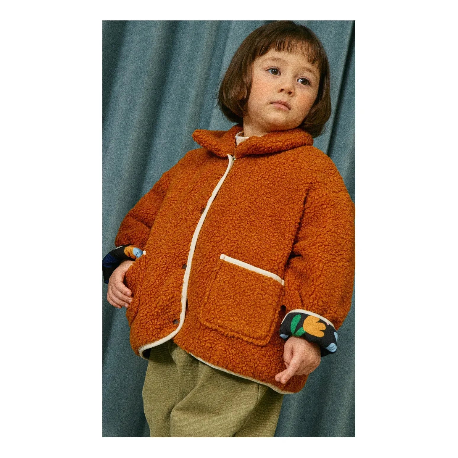 Petit Stella - Chaqueta Sherpa Reversible con Estampado Floral | Negro