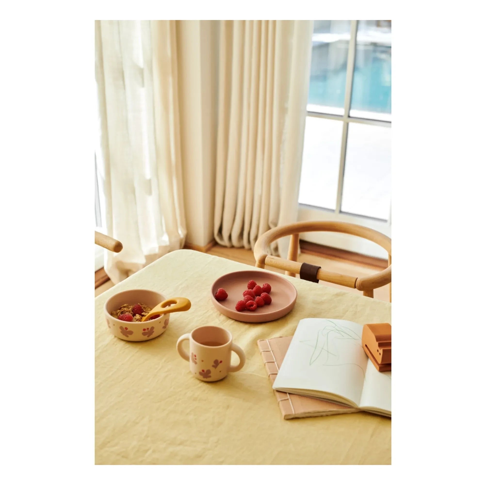 Liewood - Vivi silikon yemek seti - 4'lü Set | Butterfly/Apple blossom