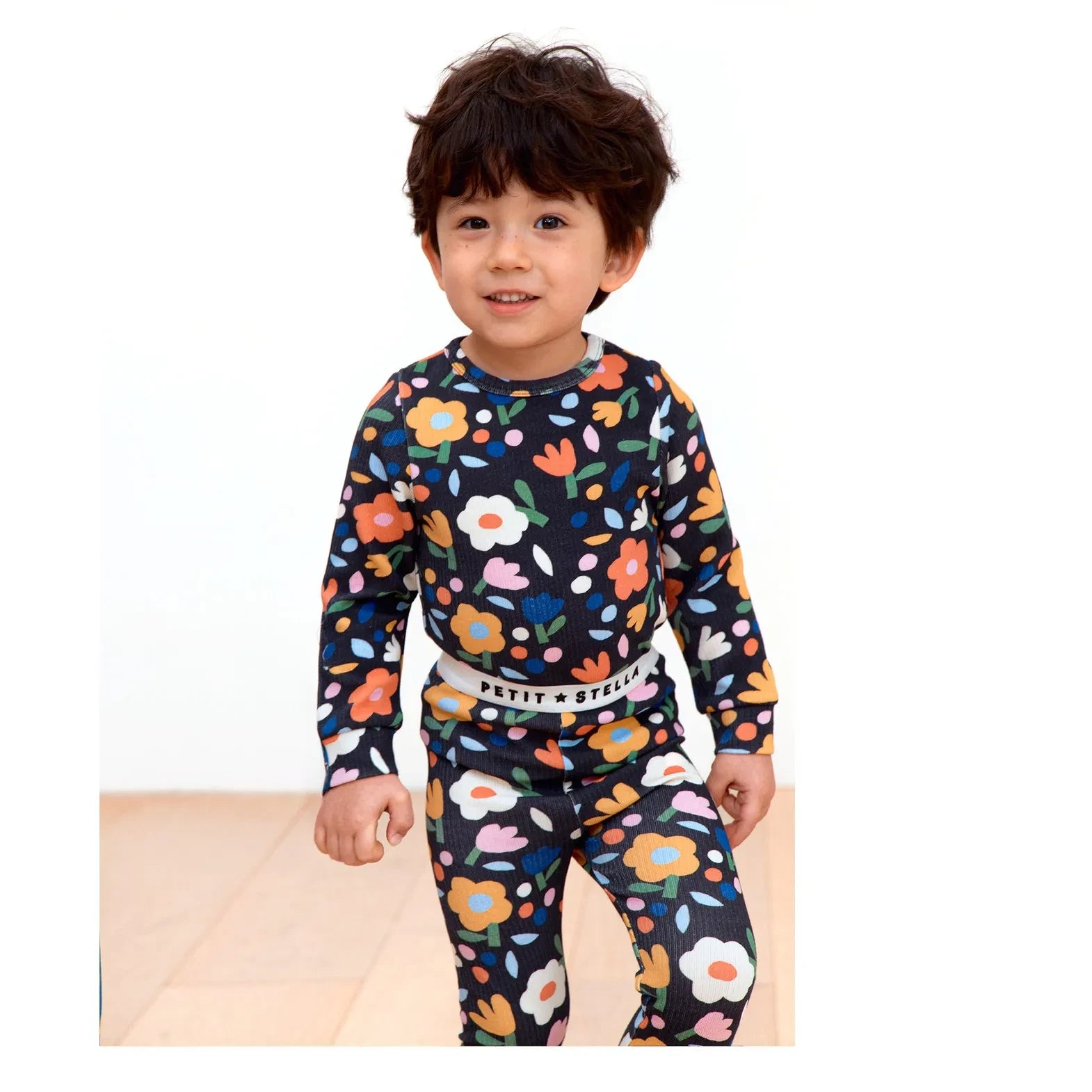 Petit Stella - Pijama de algodón Pima y modal con estampado floral | Negro