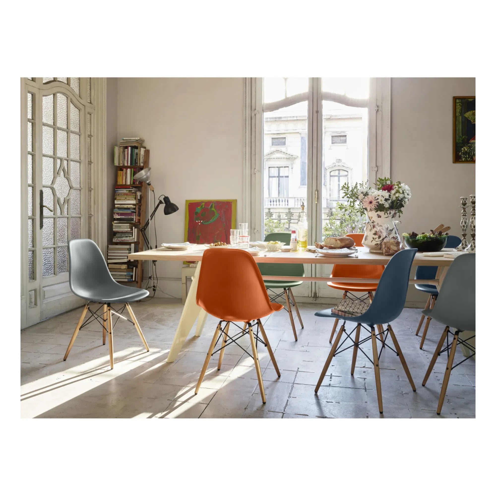 Vitra - DSW Plastikstuhl - Ahornfuß - Charles & Ray Eames | Forêt