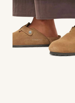 BIRKENSTOCK - Boston Wildleder-Pantoletten | Camel