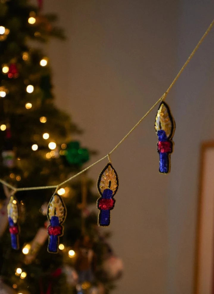 Anna + Nina - Kutsal Gece Noel girlandi