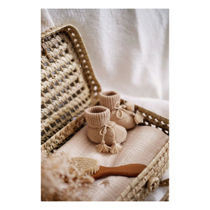 Gentil Coquelicot - Knitted Slippers and Embroidered Pouch | Beige