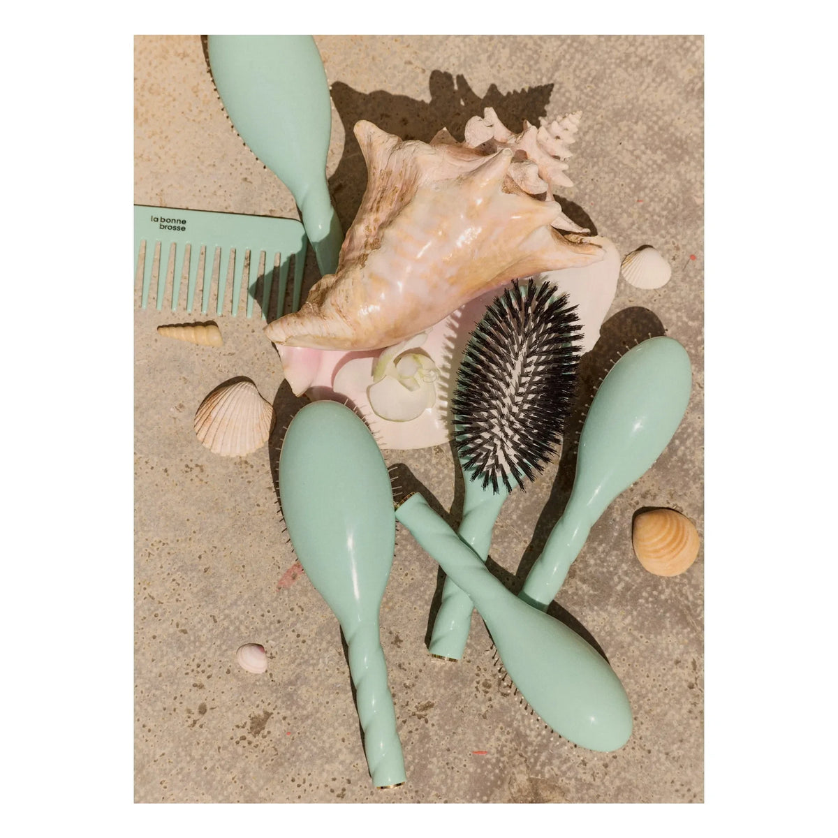 La Bonne Brosse - La Petite Brosse La Miracle N°04 - Desenredante y Masajeadora | Azul Laguna