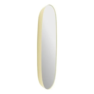 Muuto - Çerçeveli ayna 59x44 cm | Soluk sarı