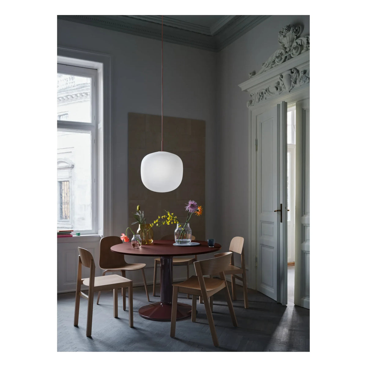 Muuto - Midst Runder Tisch | Bordeaux