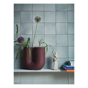 Muuto - Kink Vase | Bordeaux
