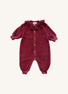 Studio Bohème - Iris Organische Baumwollvelours Overall | Himbeerrot