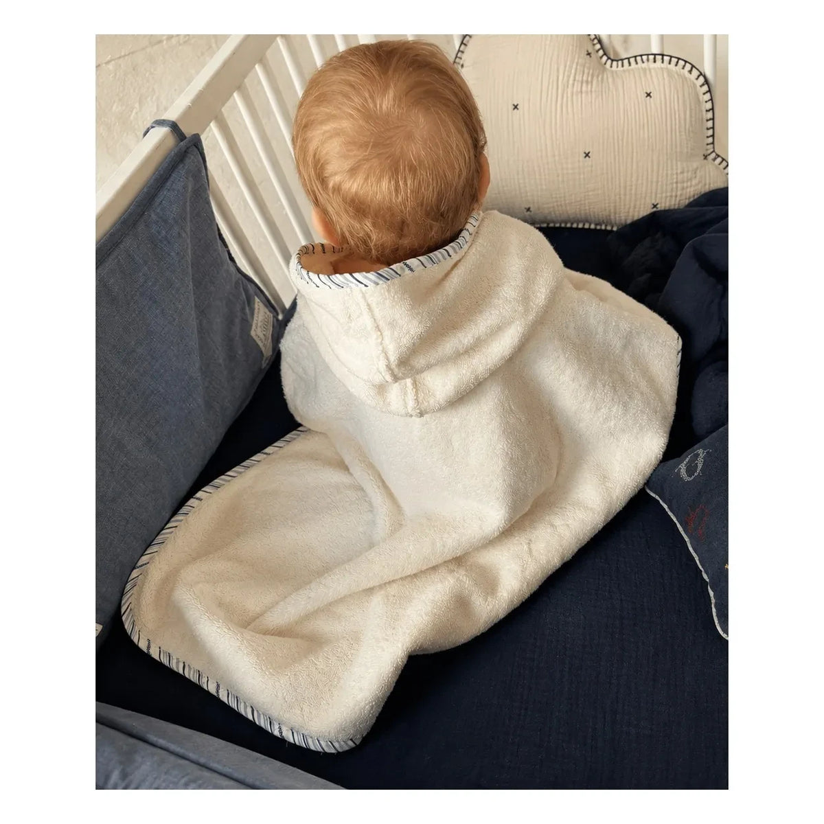 Editions Aimable - بونشو الحمّام Paula | Azure Stripes Poplin