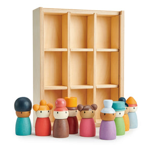 Tender Leaf Toys - Happy Folk Oteli ve Ahşap Figürler