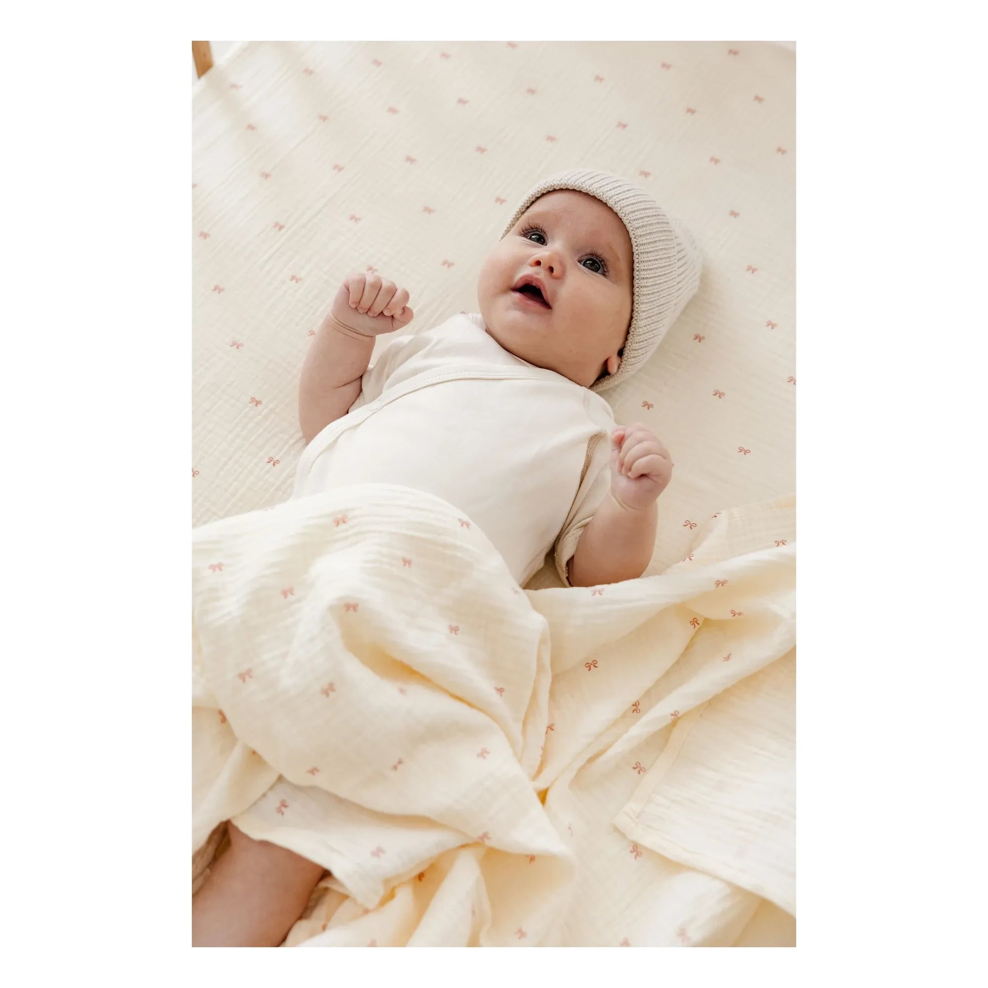 Soft Spot - Organic Cotton Ribbed Elastic Fitted Sheet | Ecru