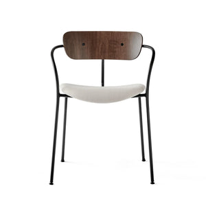 & Tradition - Silla Pavilion AV4