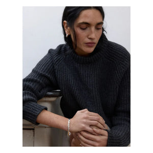 Louise Damas - La Craquelée Hoop Earrings | Silver