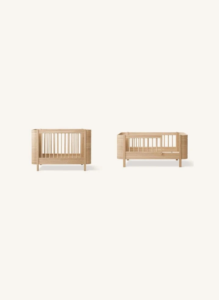 Oliver Furniture - Wood Mini+ beşikler için junior dönüşüm kiti | Meşe