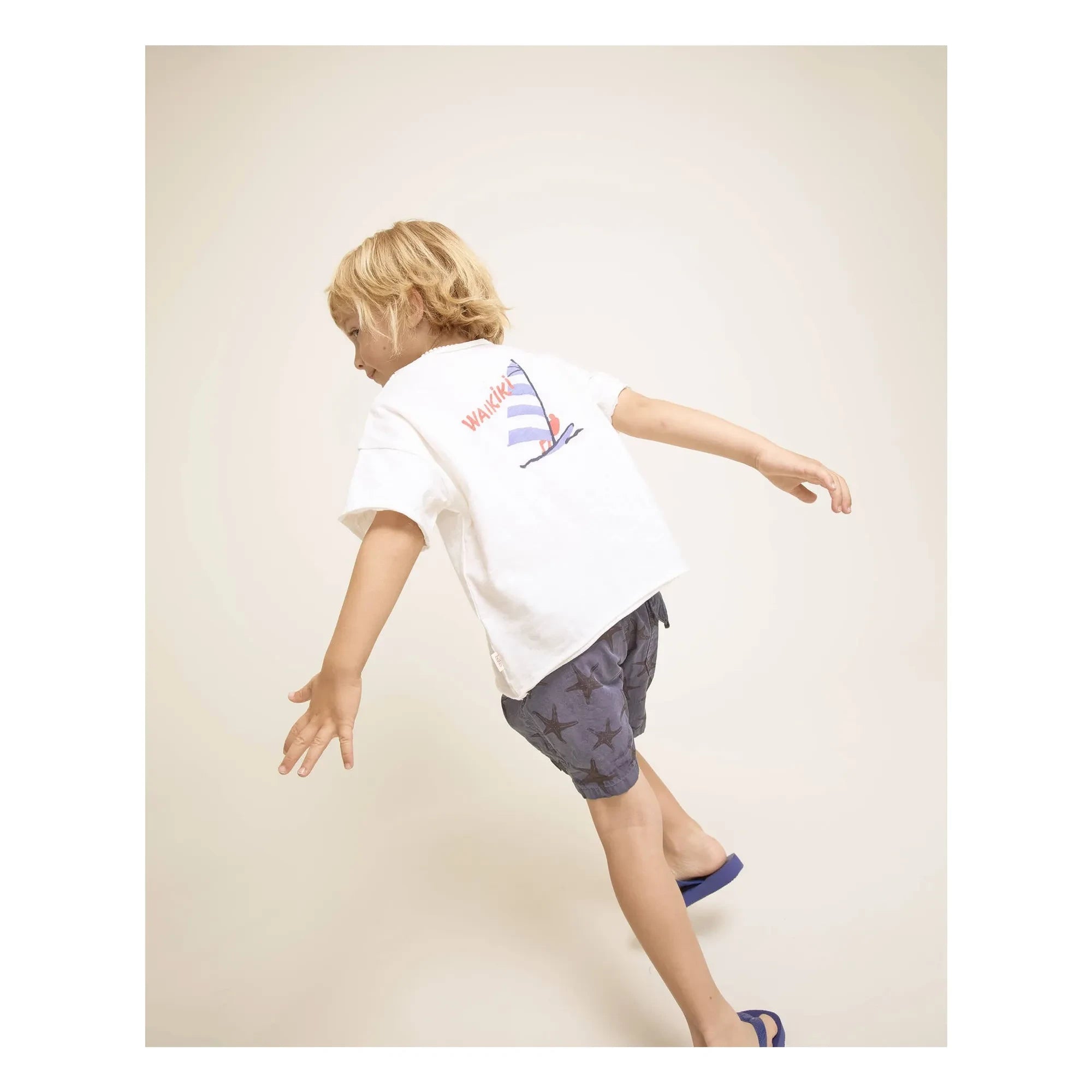 Búho - Waikiki Organic Cotton T-Shirt | White