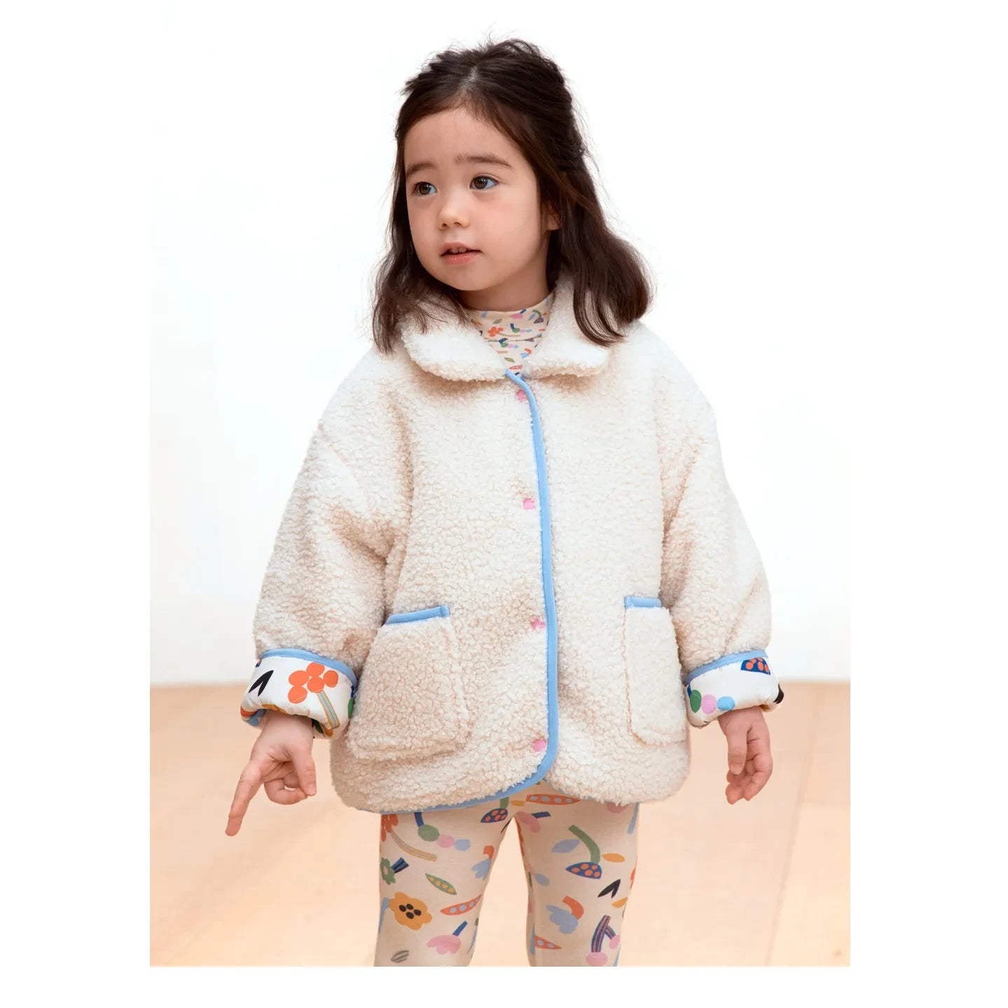 Petit Stella - Chaqueta de sherpa floral de doble cara | Crema