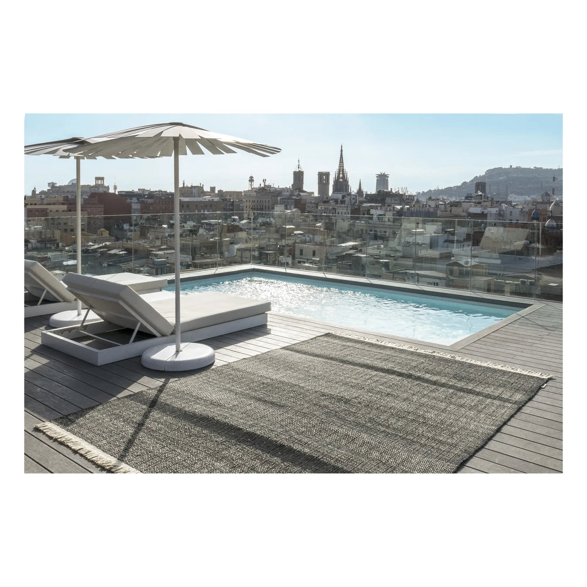 Nanimarquina - Tres Dış Mekan Halısı, Elisa Padrón | Siyah