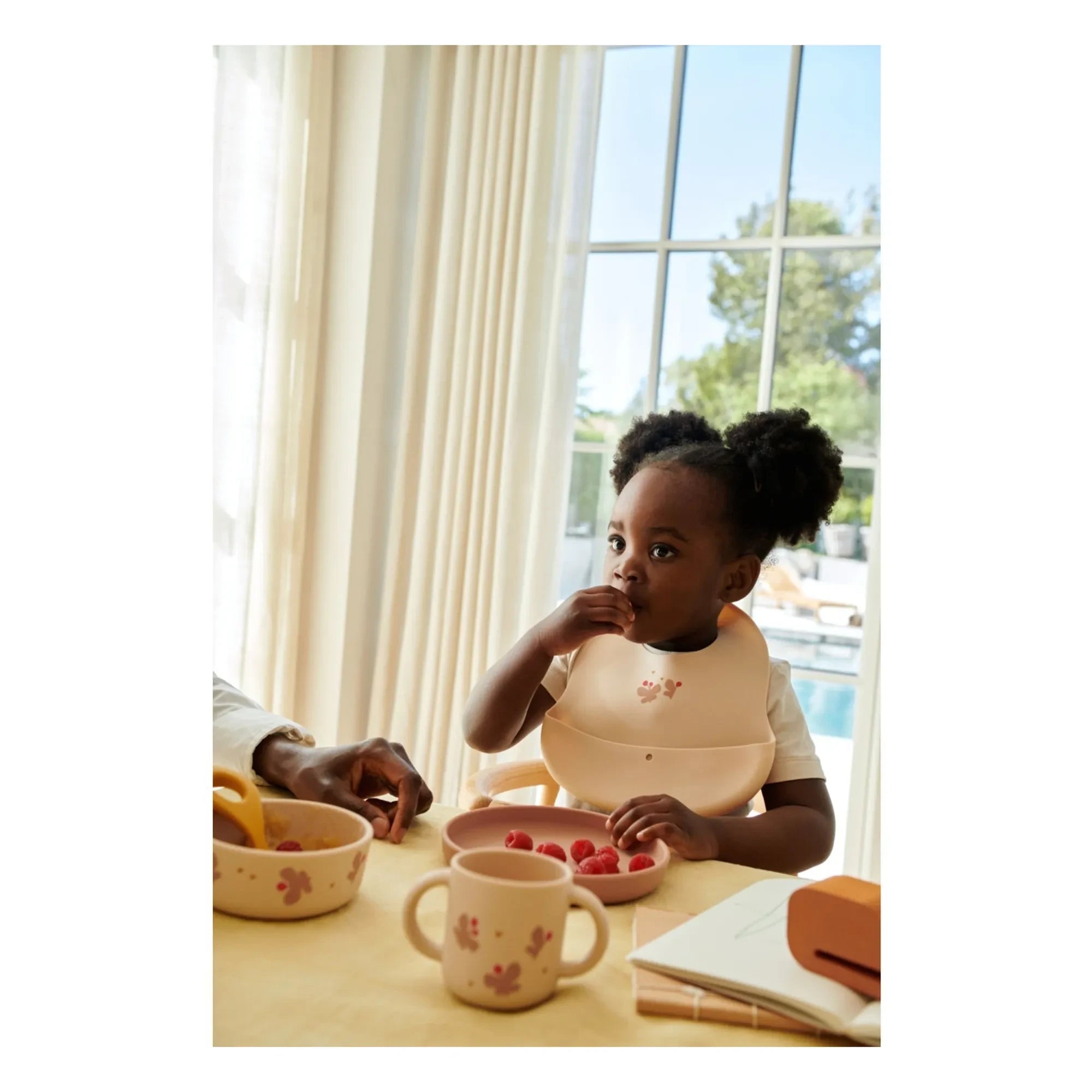 Liewood - Vivi silikon yemek seti - 4'lü Set | Butterfly/Apple blossom