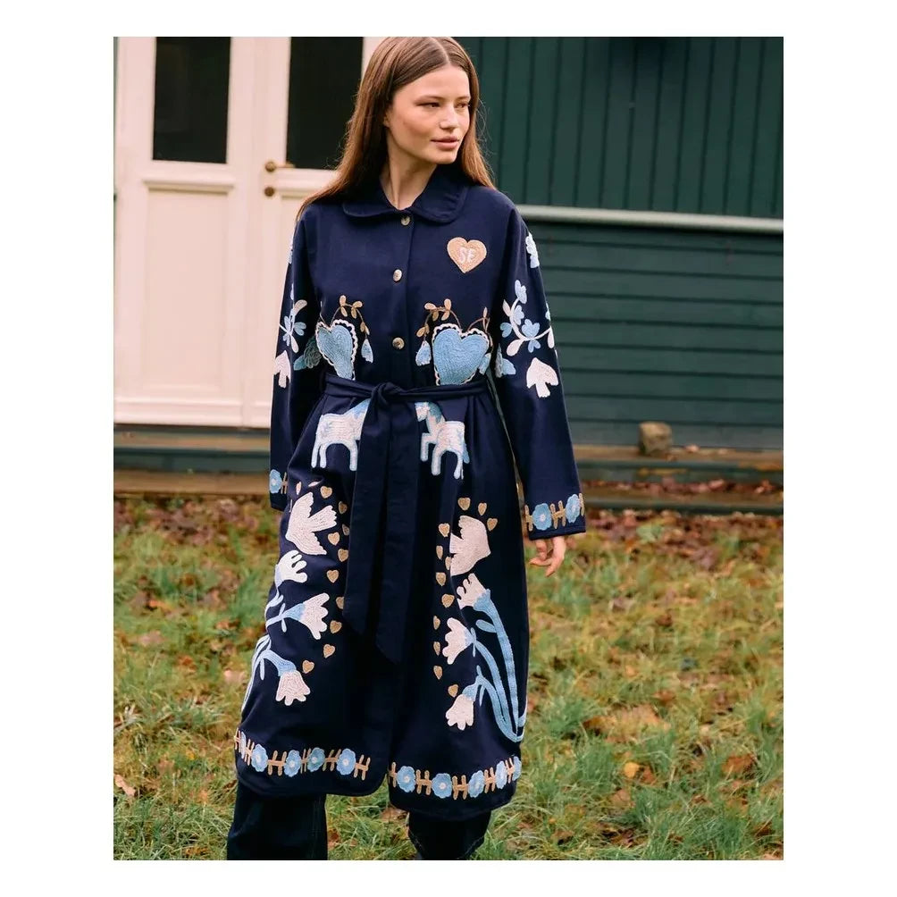 SISSEL EDELBO - Jacke aus Bio-Baumwolle mit Pferde-Stickerei | Marineblau