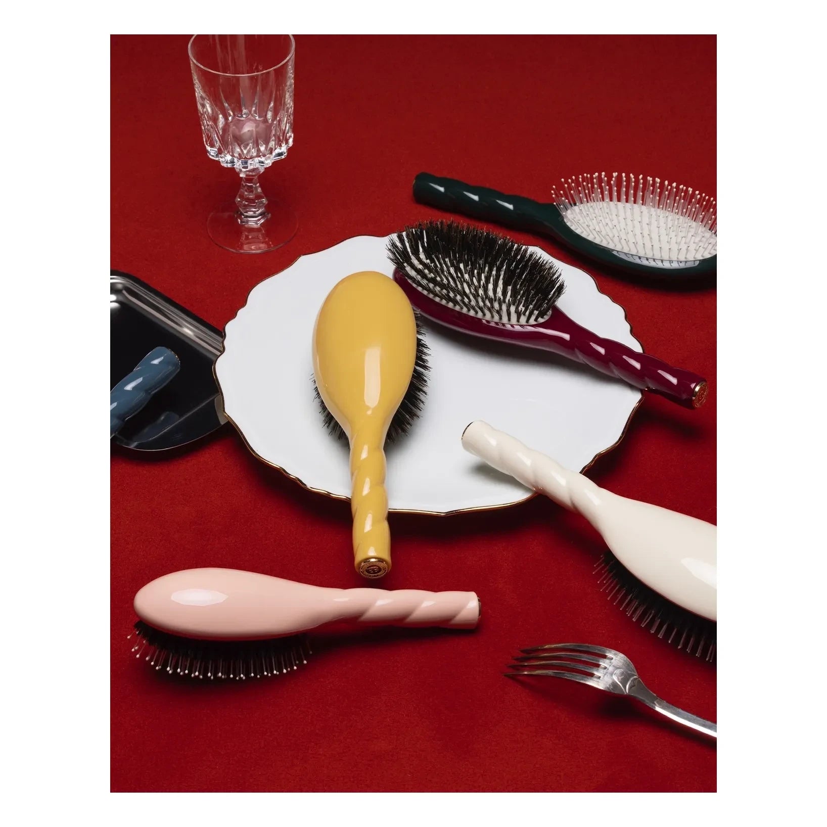 La Bonne Brosse - L'Indispensable Douceur Saç Fırçası No. 03 - Hassas Saç Derisi | Pudra pembesi