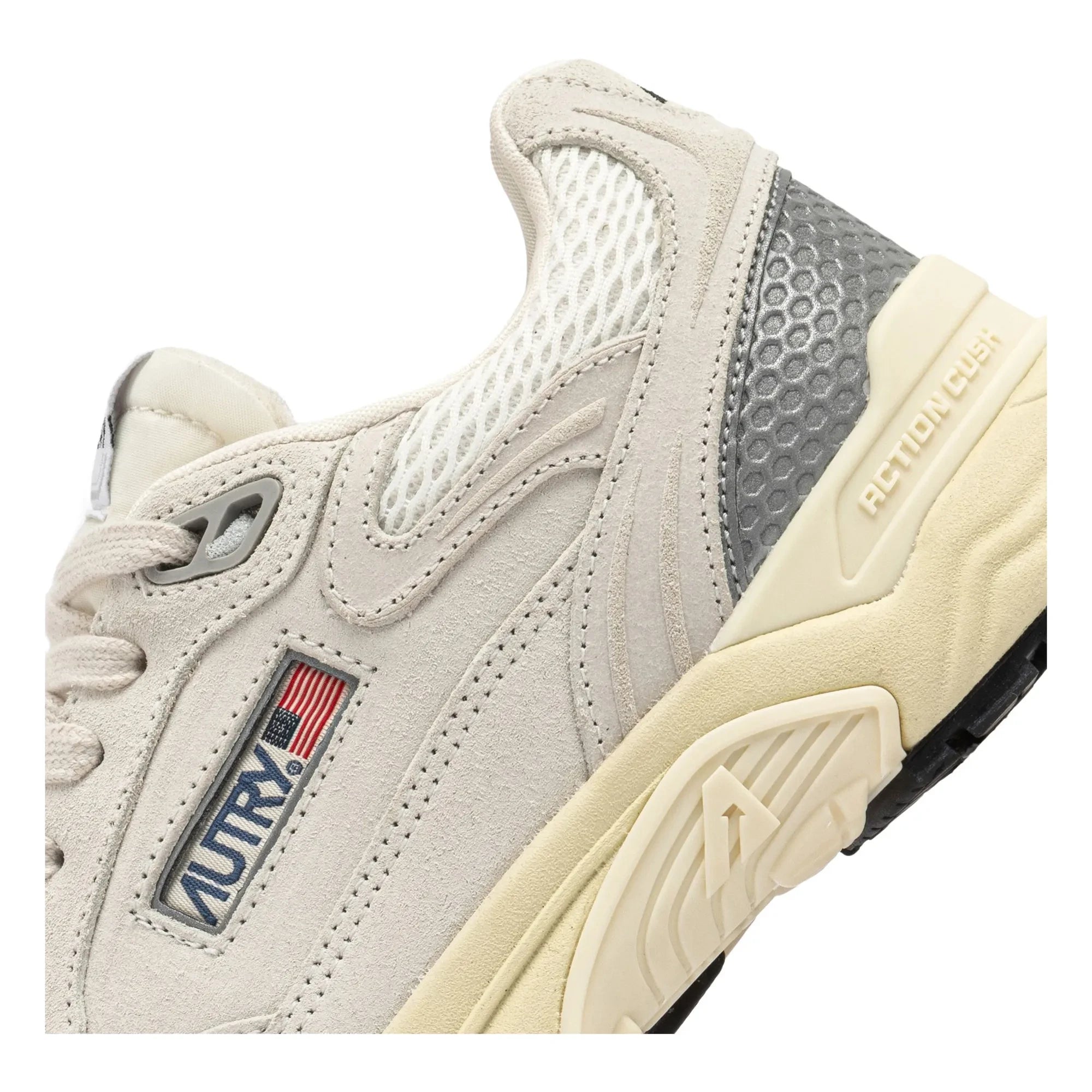 Autry - Hyperway Low Suede Sneakers | White