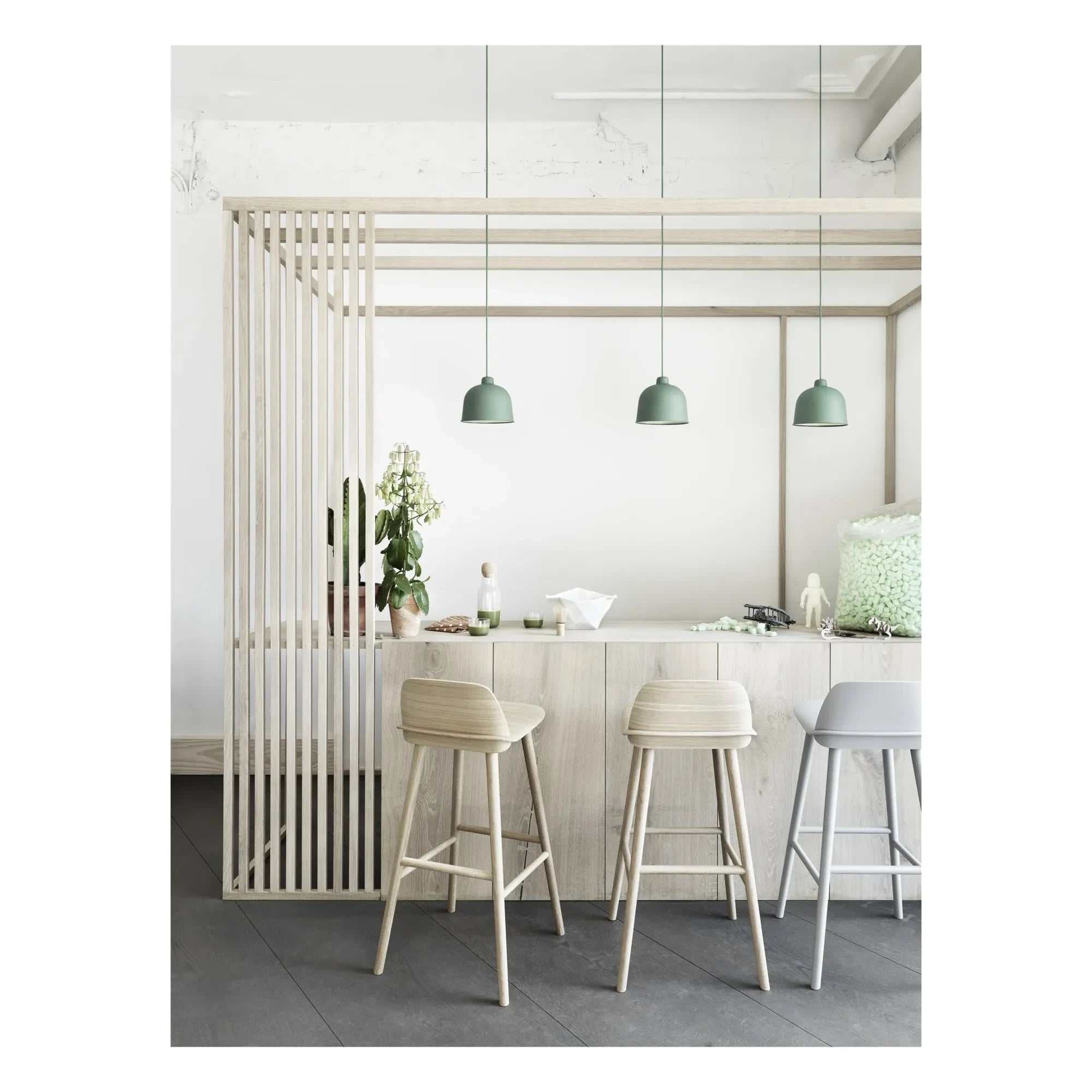 Muuto - Nerd Bar Taburesi 65 cm | Siyah