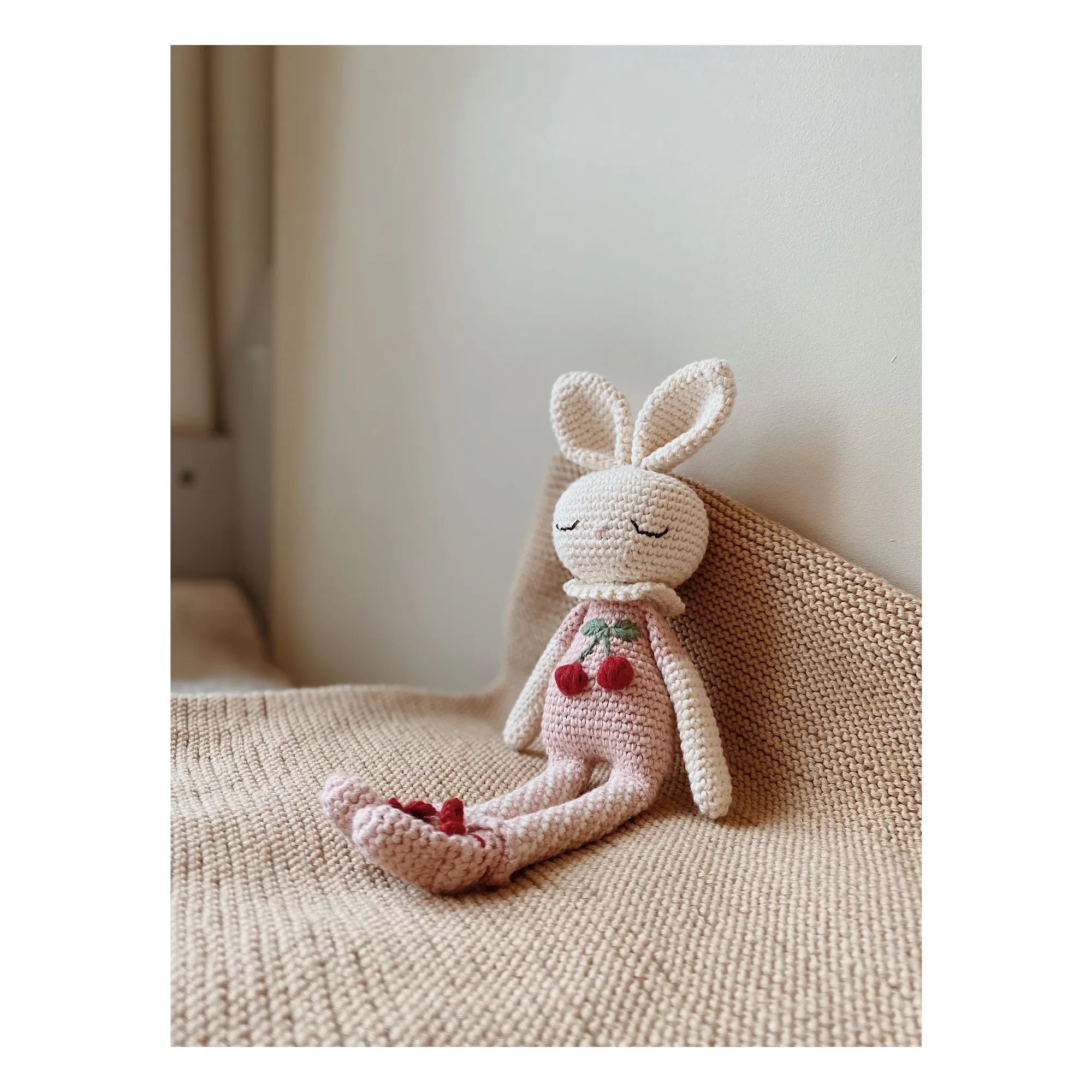 Patti Oslo - Britney Tavşan peluş oyuncak | Pembe