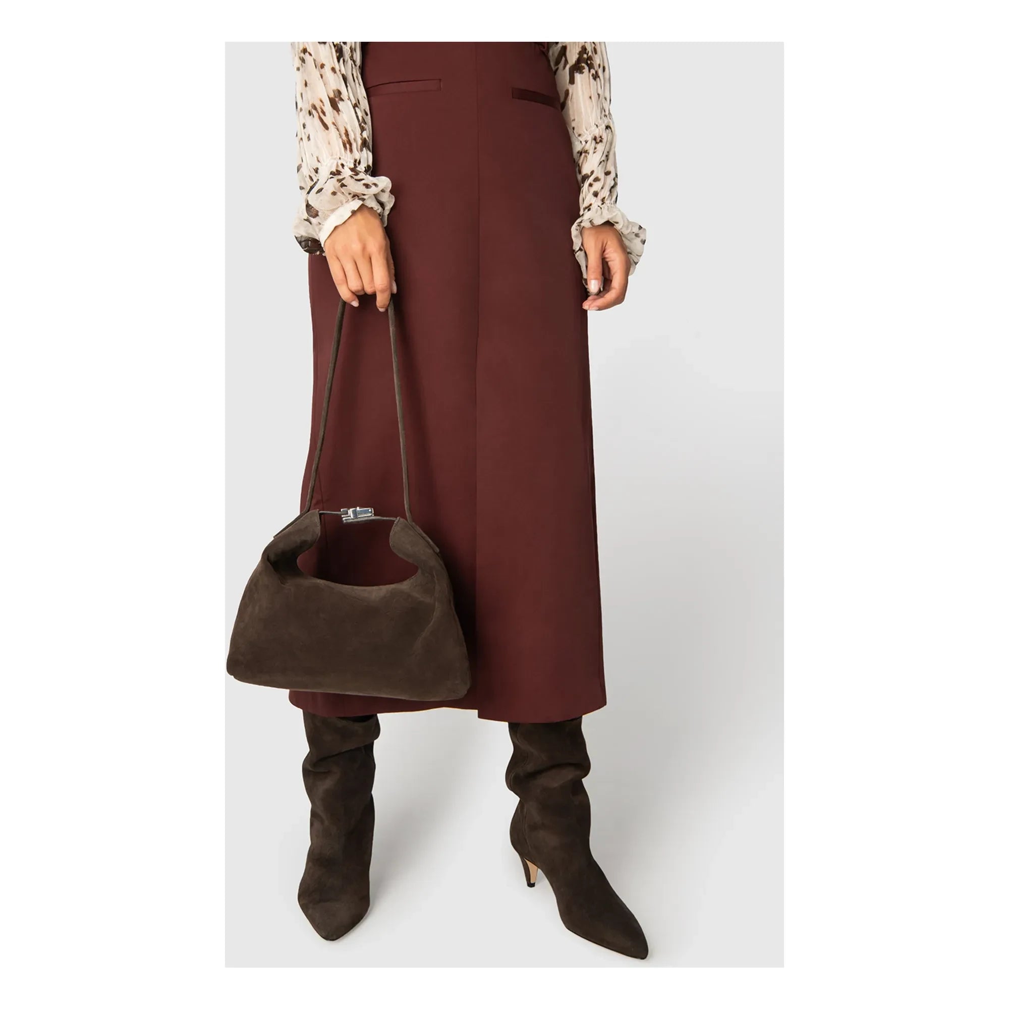 BY FAR - Bea Suede Bag | Brown