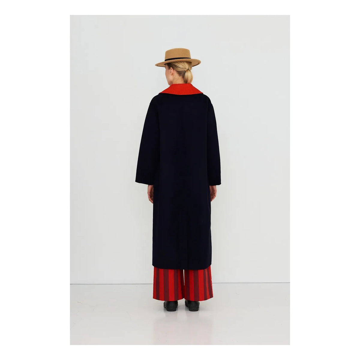 The Tiny Big Sister - Long Wool Coat | Navy