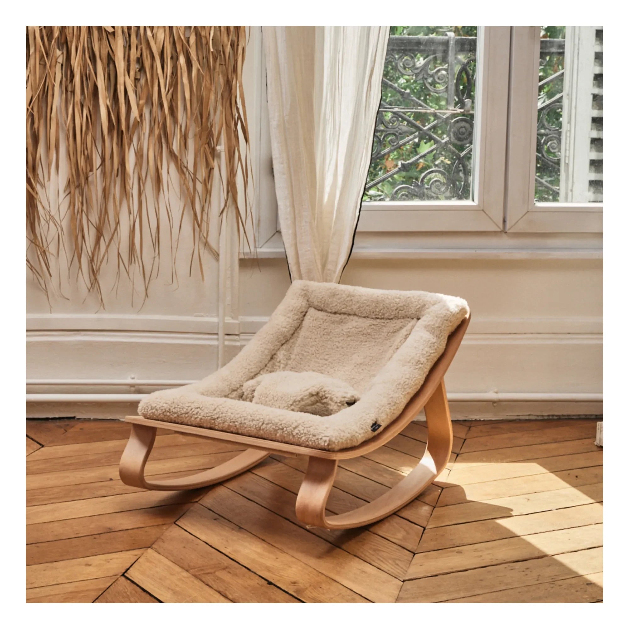 Charlie Crane - Levo Beech Wood Baby Rocker | Ecru