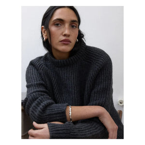 Louise Damas - La Craquelée Hoop Earrings | Silver