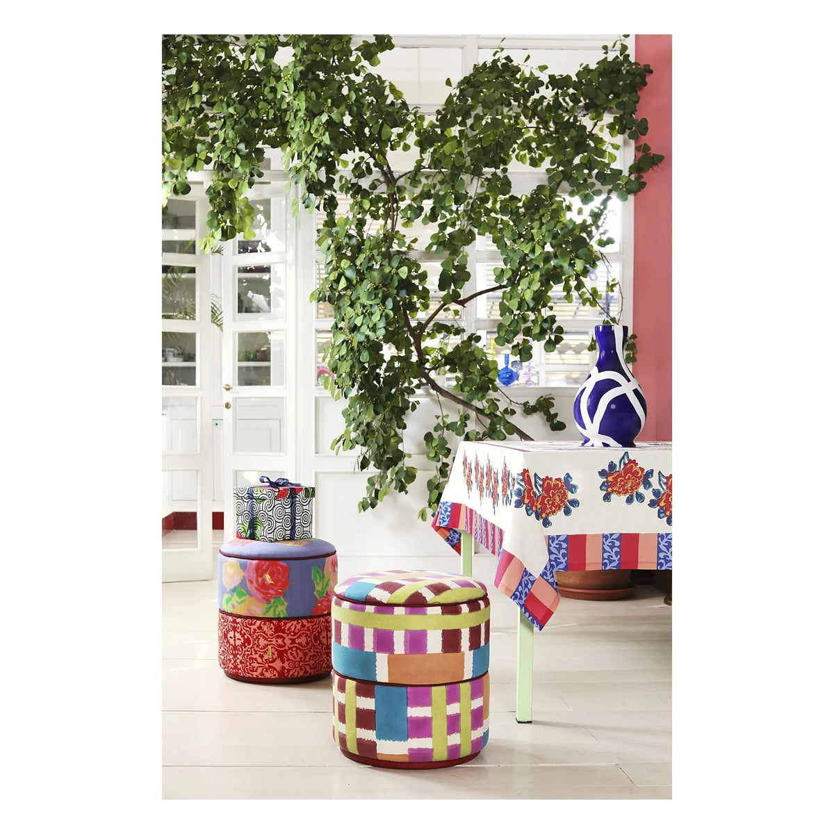 Lisa Corti - Ankara Pouf Veronese
