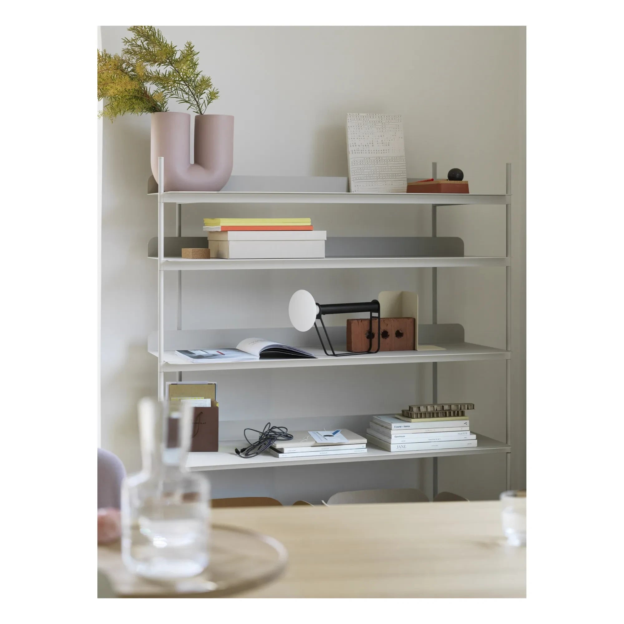 Muuto - Piton Taşınabilir Lamba | Siyah