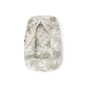 garbo&friends - Plumbago Basket Crib | Blue