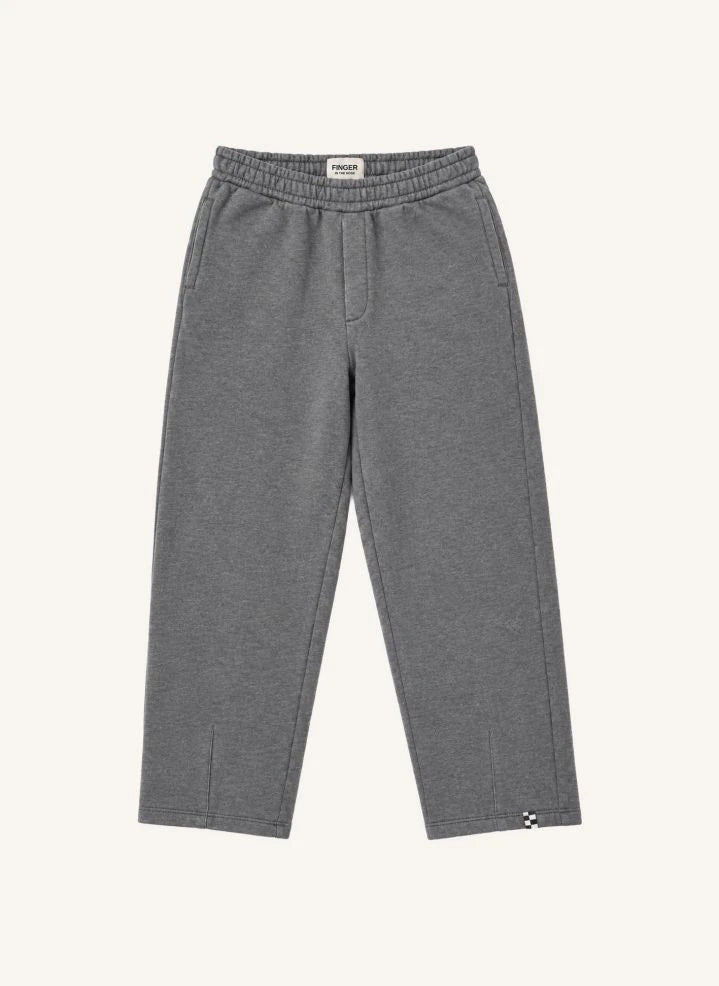 Finger in the nose - Luma Jogger | Gri Melanj