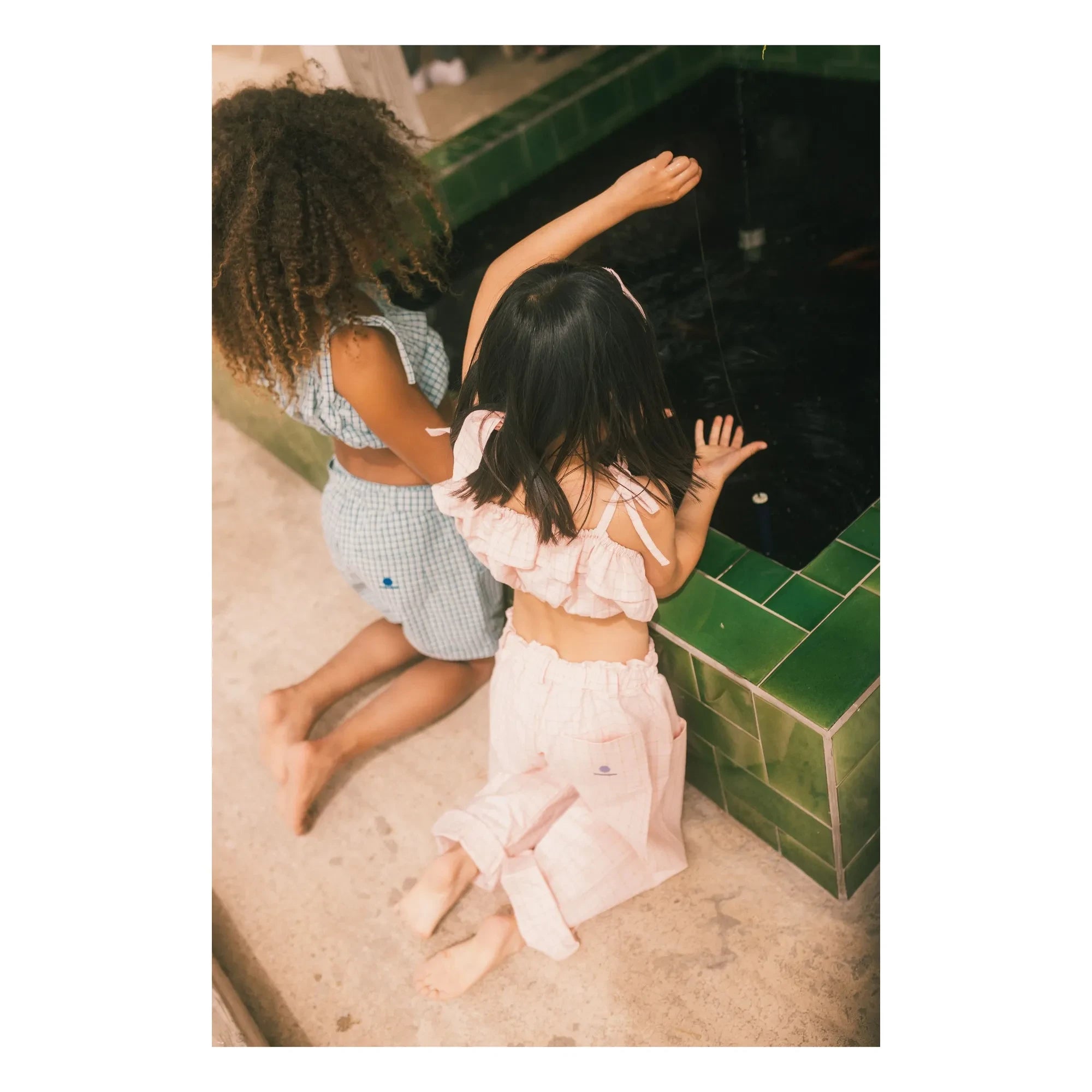 We Are Kids - Top Mandy | Rosa Pálido