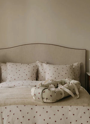 garbo&friends - Kuşburnu Nevresim Kılıfı