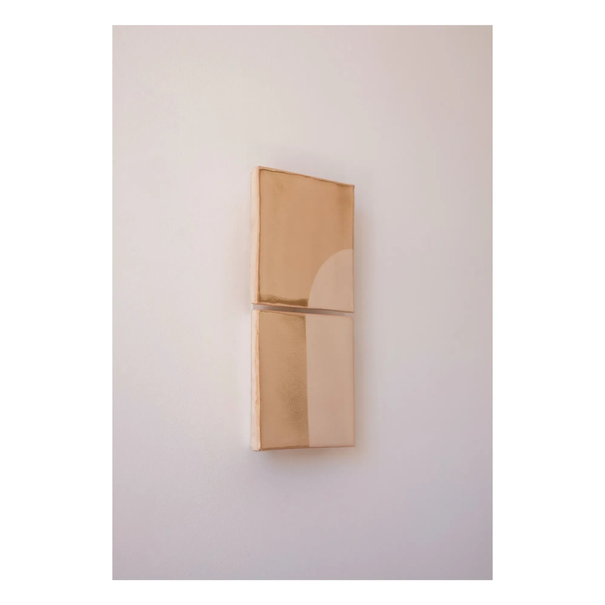 Violaine d'Harcourt - Duvar aplik Tiles | Krem
