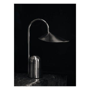 Ferm Living - Arum masa lambası | Çelik