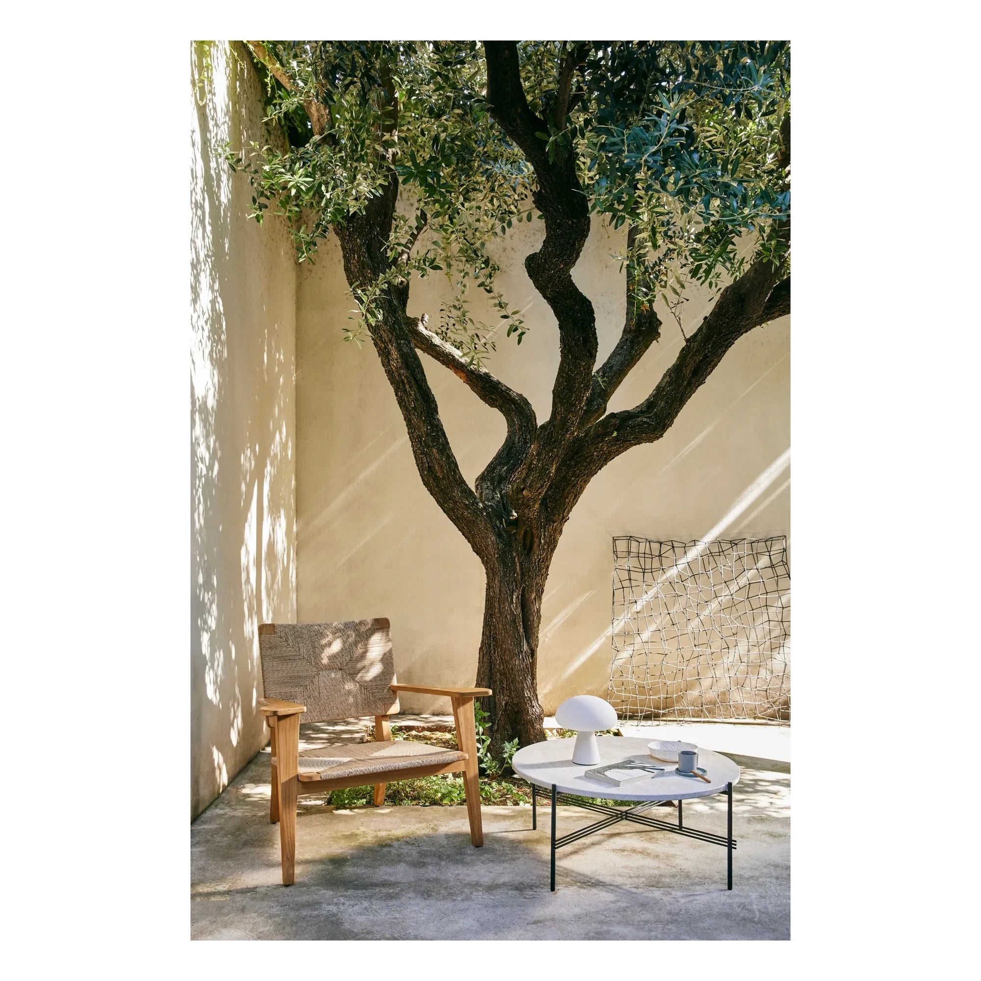 Gubi - F-Chair dış mekan dinlenme koltuğu, Marcel Gascoin