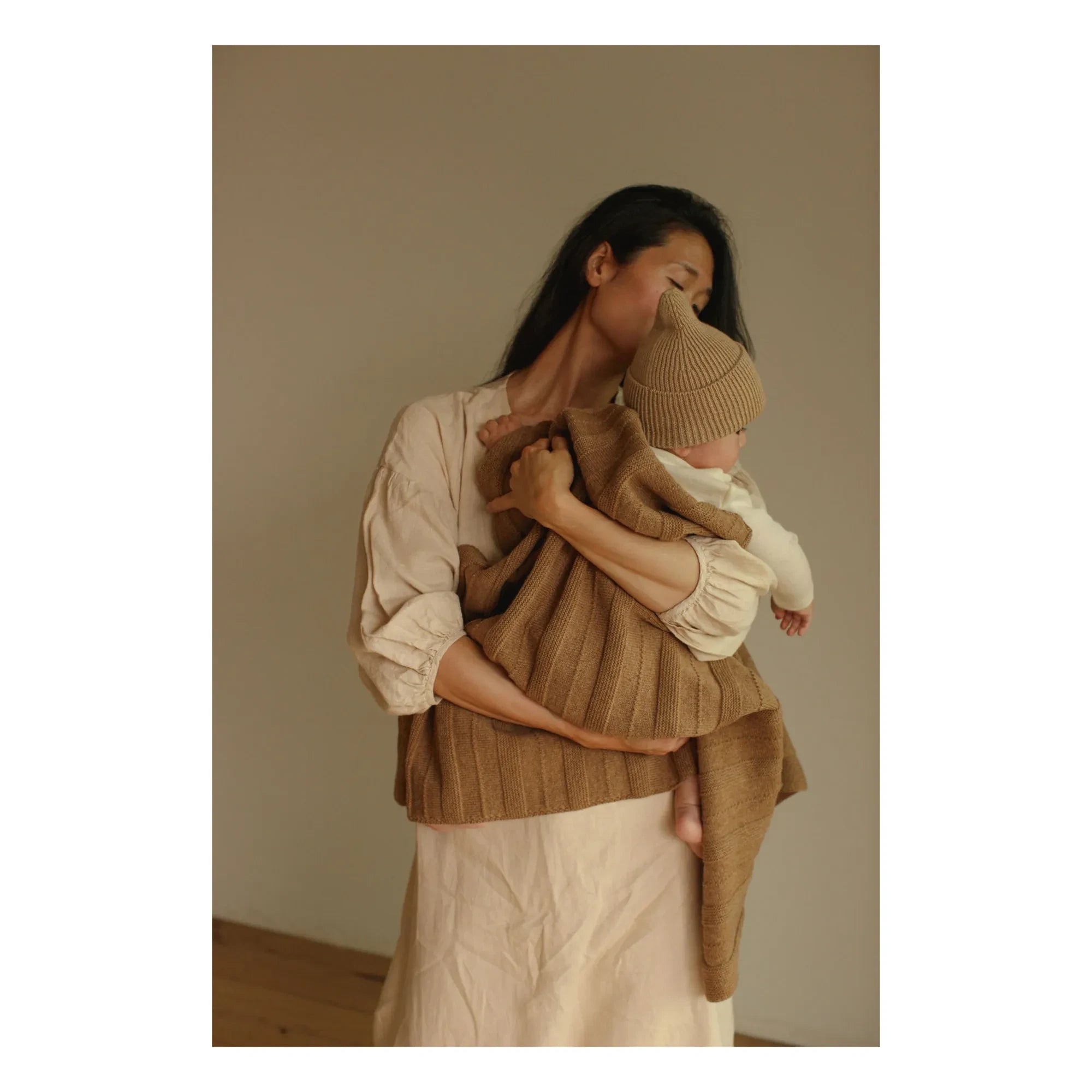 Hvid - Holly Merino Wool Blanket | Chocolate