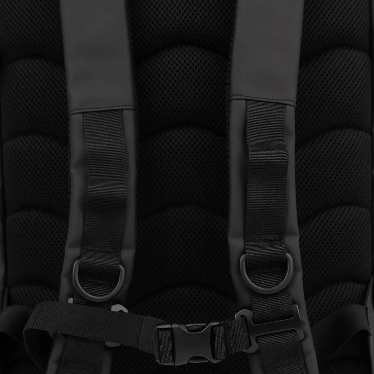Sandqvist - Mochila Rolltop 16 | Negro