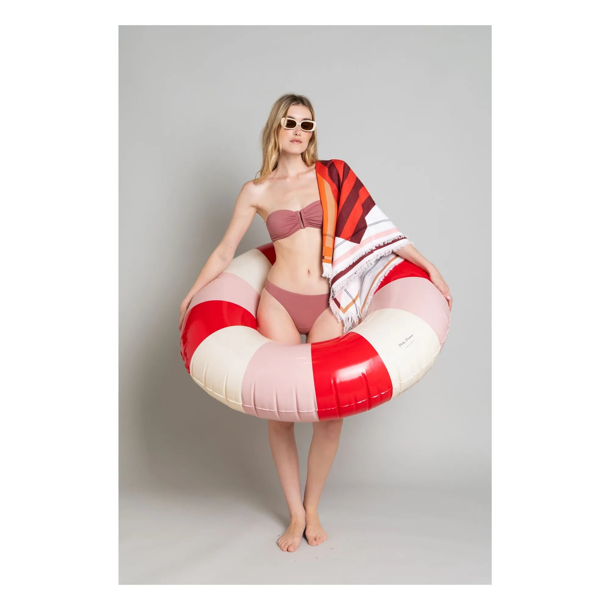 Smallable Woman - Low-Cut Lisa Swimsuit | Erik