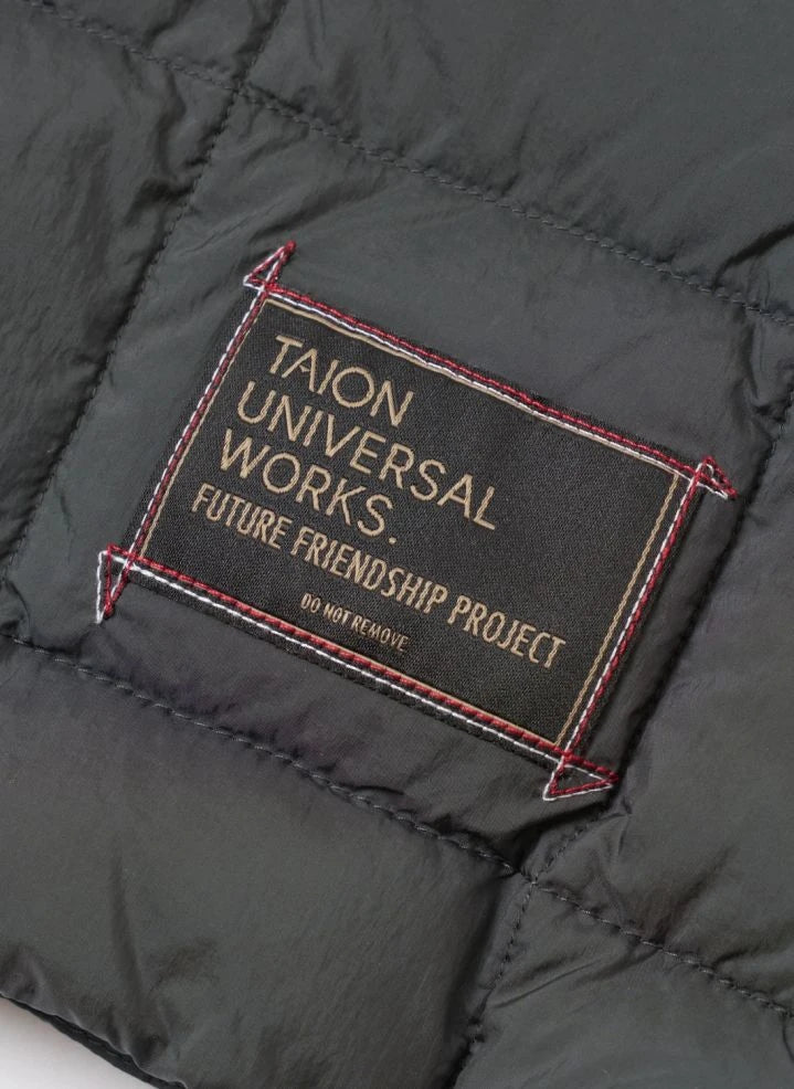 Universal Works - Universal Works x Taion Nylonjacke | Kohlegrau