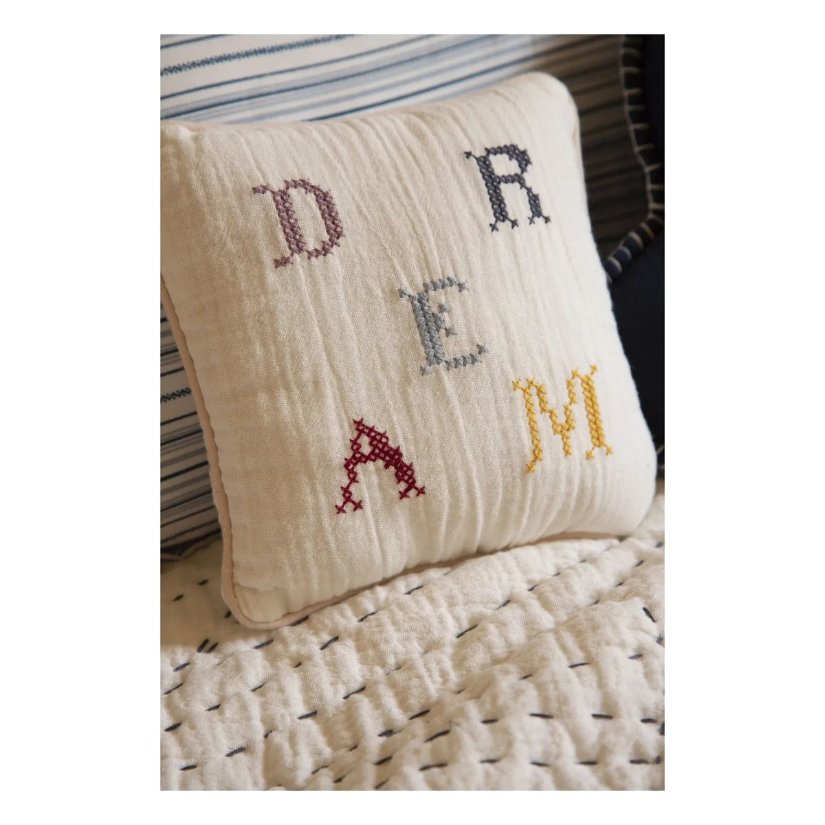 Editions Aimable - Dream Clovis cojín | Gasa marfil