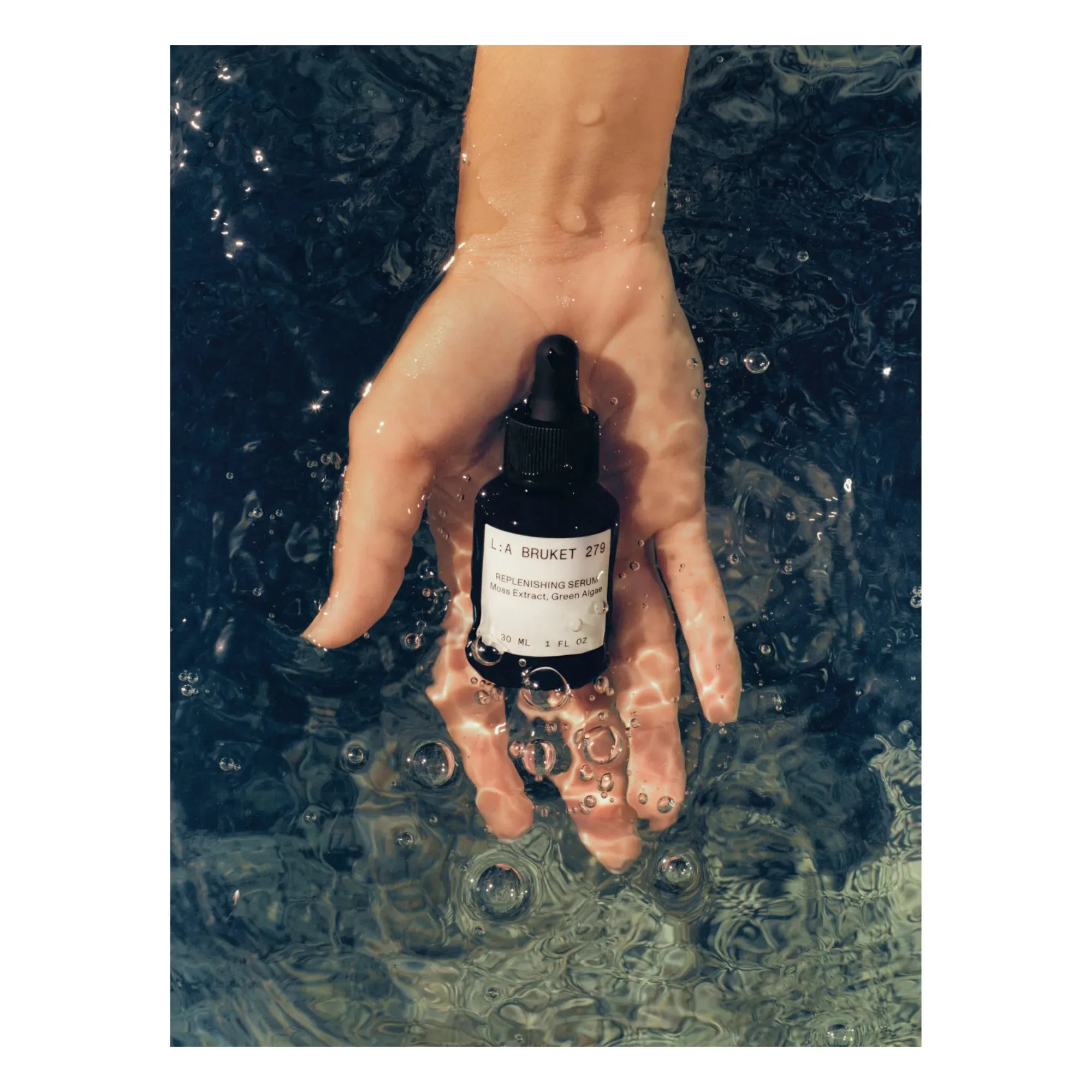 L:A BRUKET - Erneuerndes Serum - 30 ml