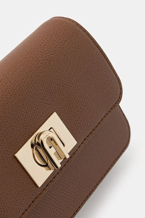 حقيبة Furla الجلدية الكروس بودي للنساء