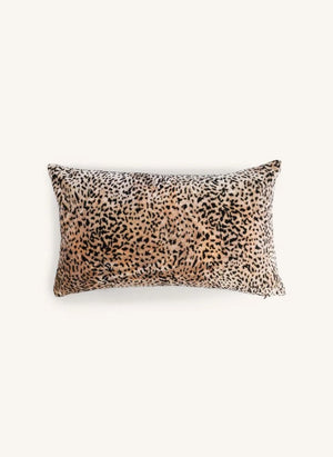 The Socialite Family - Carino Roseanna x The Socialite Family Leopar Desenli Jakarlı Kadife Yastık | Leopard