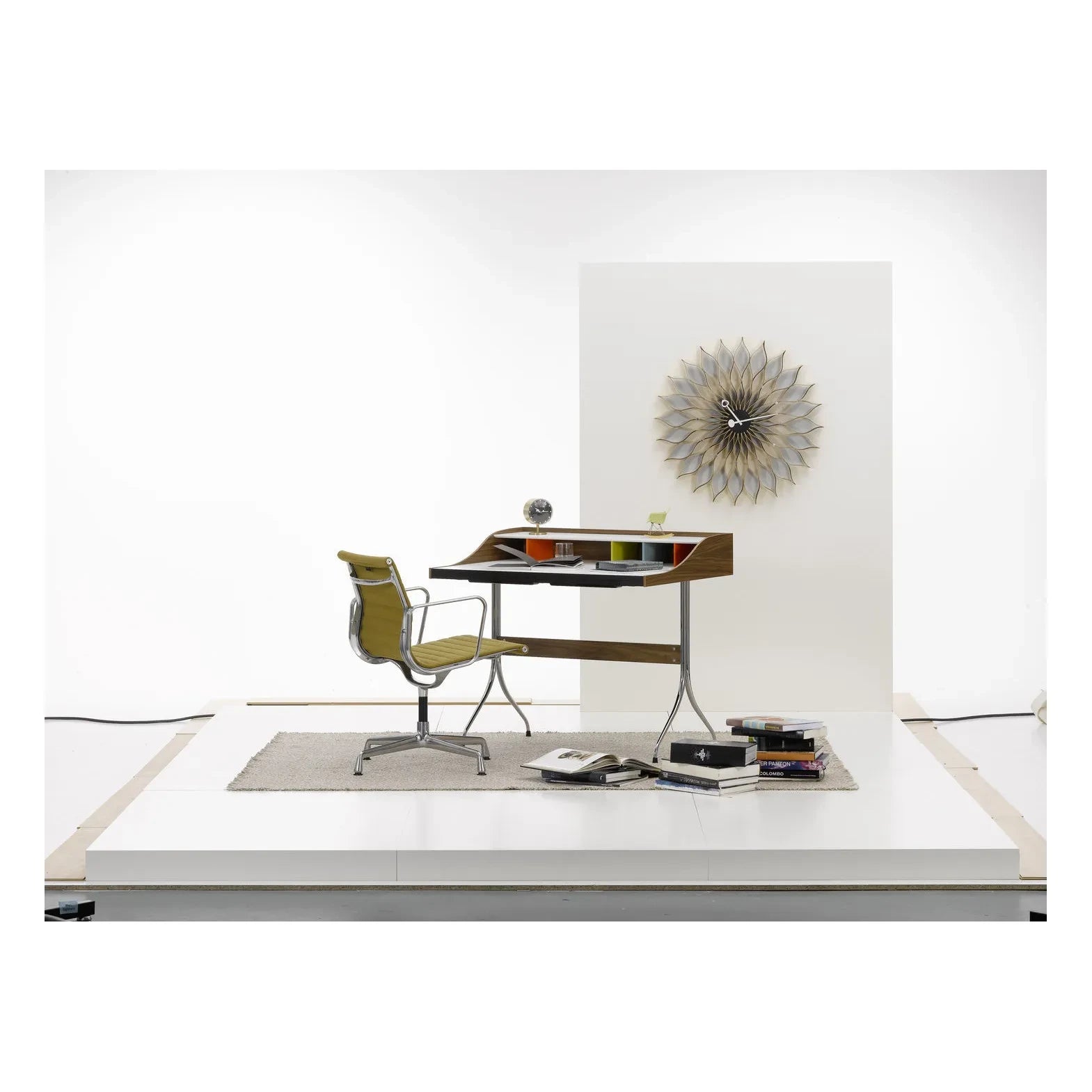 Vitra - Ev Masası - George Nelson, 1958 | Ceviz